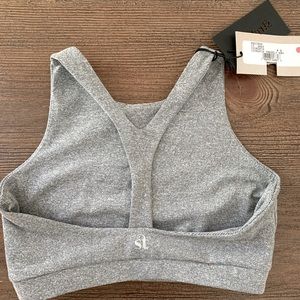 Equinox NWT Presley Sports Bra